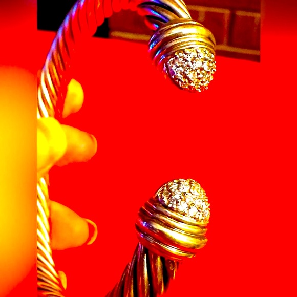 WOW POSHMARK - Authentic David Yurman Diamond & Sterling Silver Bracelet - Picture 1 of 16